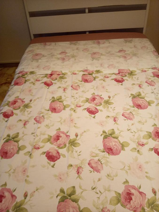 Appartamento Casa Vacanze Giulia A Careggi Wi-Fi Firenze Esterno foto