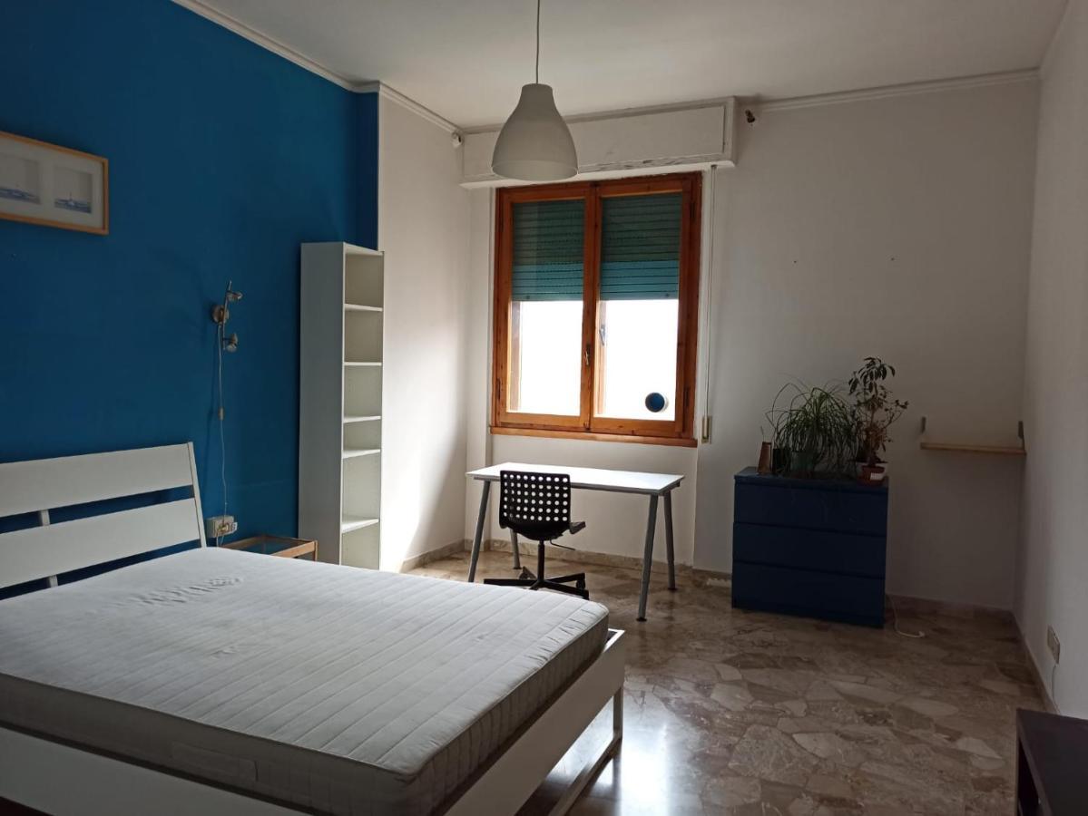 Appartamento Casa Vacanze Giulia A Careggi Wi-Fi Firenze Esterno foto