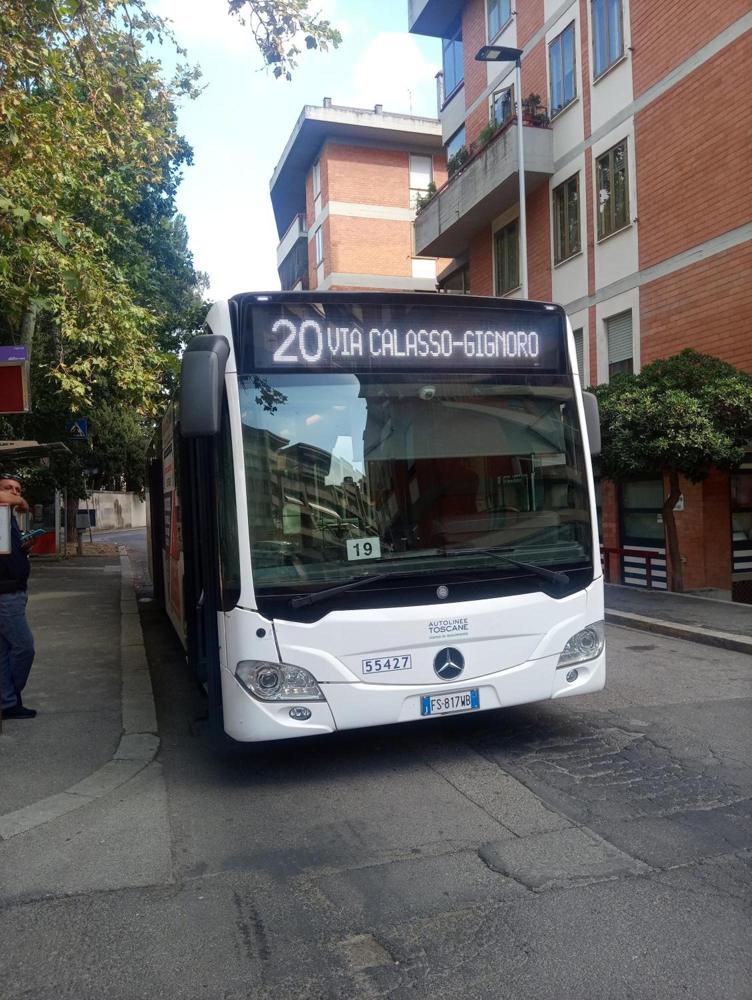 Appartamento Casa Vacanze Giulia A Careggi Wi-Fi Firenze Esterno foto